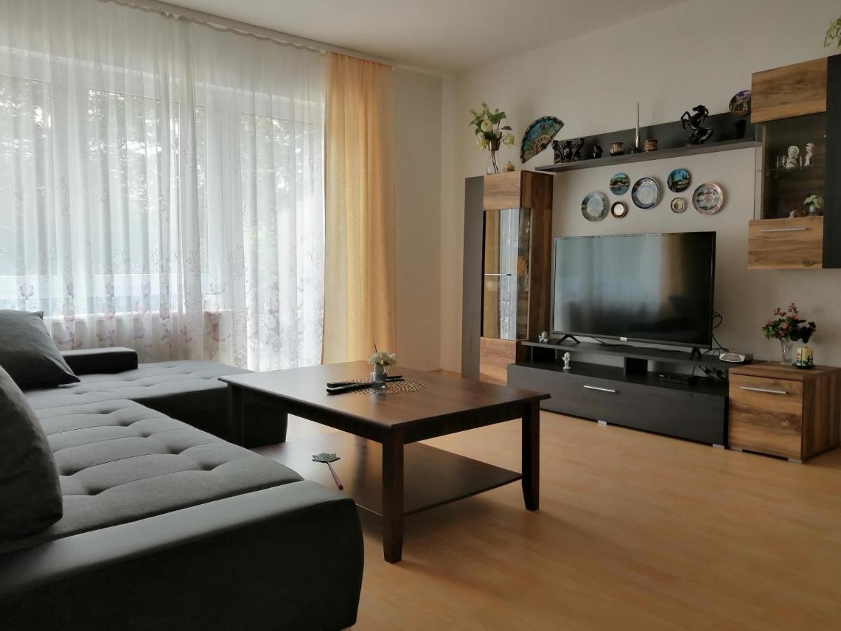 Apartment Paradies *